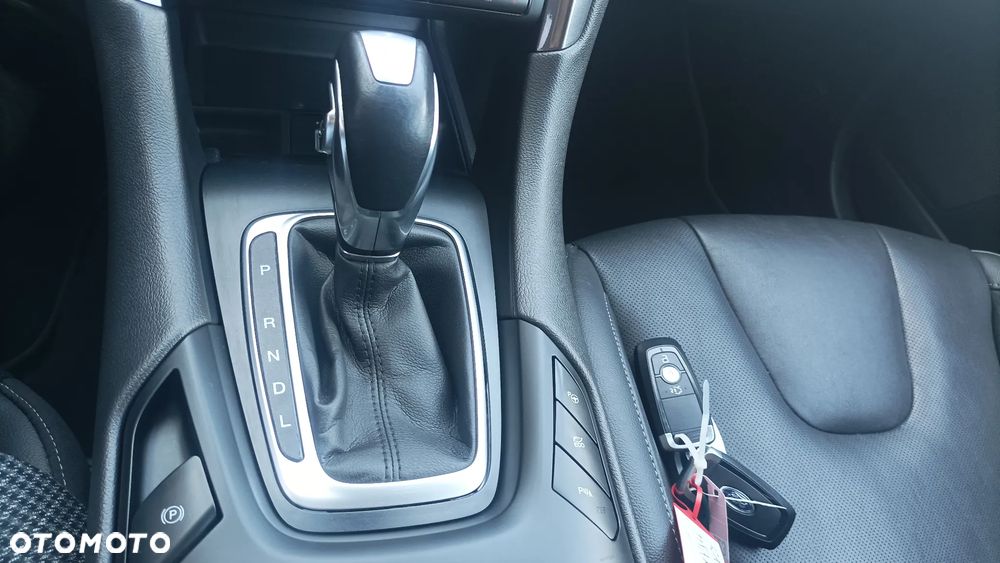 Ford Mondeo 2.0 Ti-VCT Titanium - 27