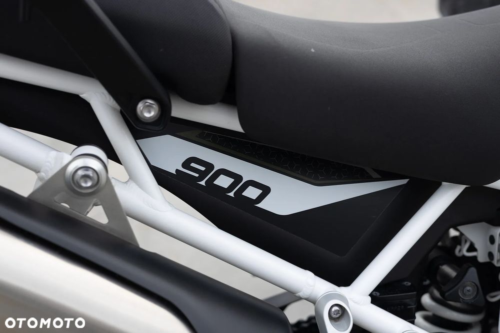 Triumph Tiger - 34