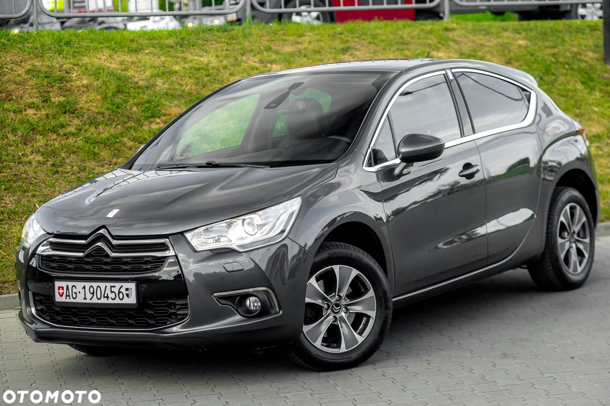 Citroën DS4 1.6 THP SoChic - 7