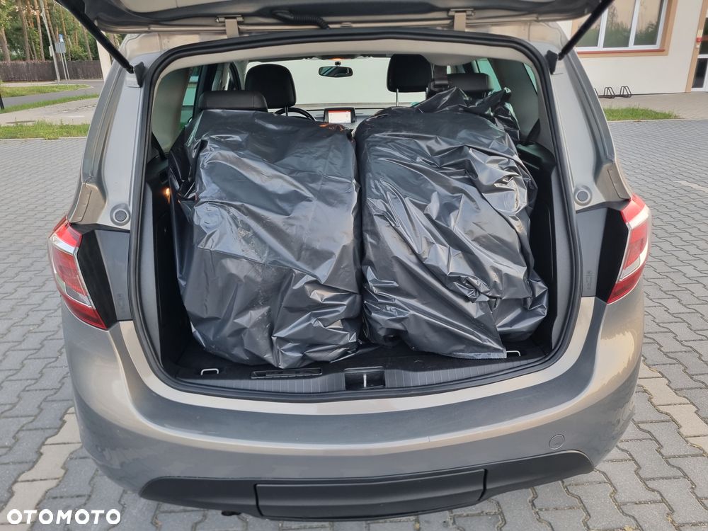 Opel Meriva 1.4 T Cosmo - 11