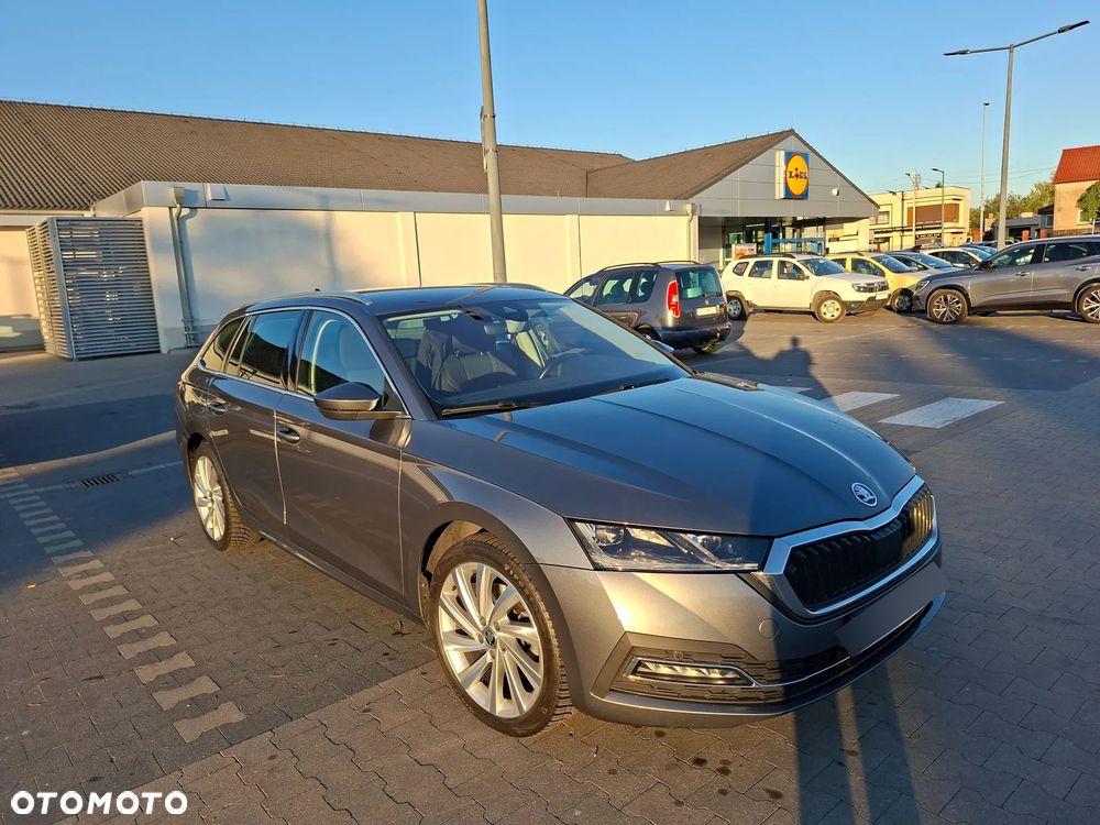Skoda Octavia 2023 photo 5