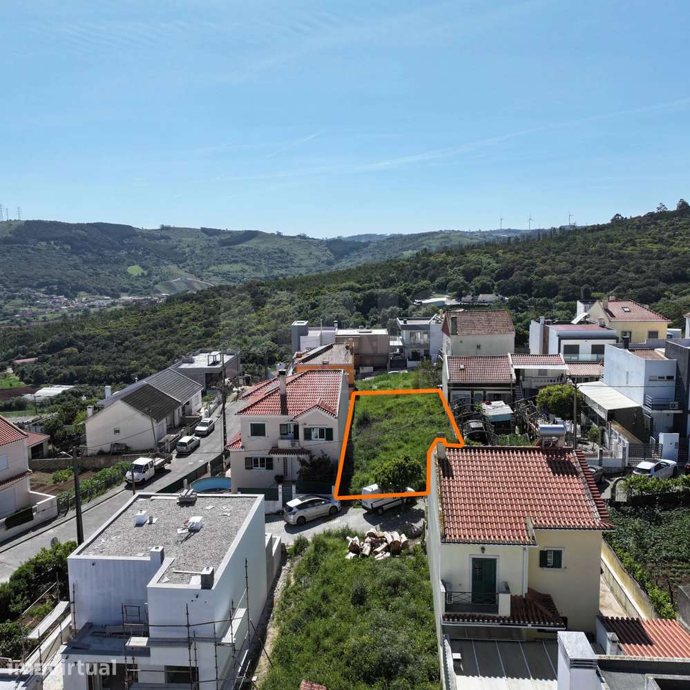 Lote Urbano com Proj. Aprovado para Moradia T3 c/ Cave, & Logra... - Grande imagem: 3/11