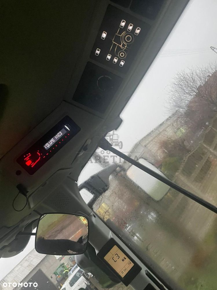 Claas Arion 650 Hexashift - 15