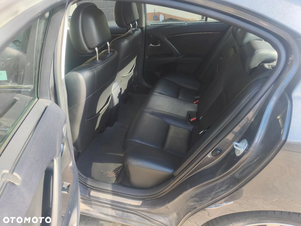 Toyota Avensis 2.2 D-CAT Prestige - 12