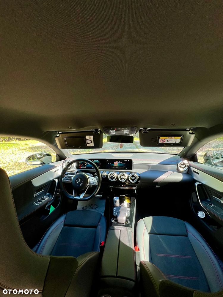 Mercedes-Benz CLA 200 d 8G-DCT AMG Line - 35