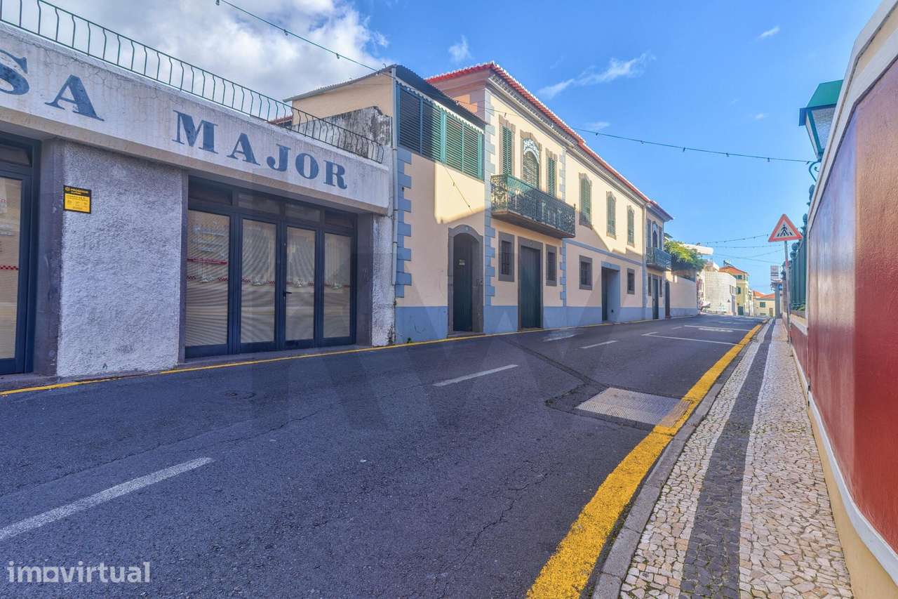 Raridade na Zona Velha do Funchal: Moradia Histórica com 950m2 de Terr - Grande imagem: 3/60