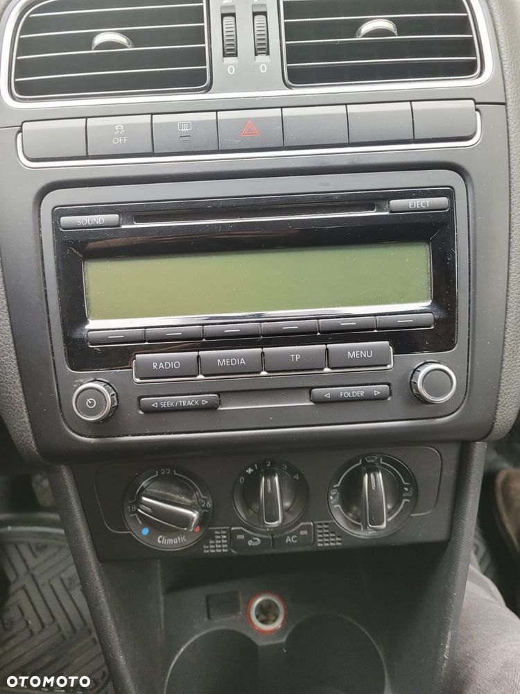 Volkswagen Polo 1.4 16V Highline Optimum - 11