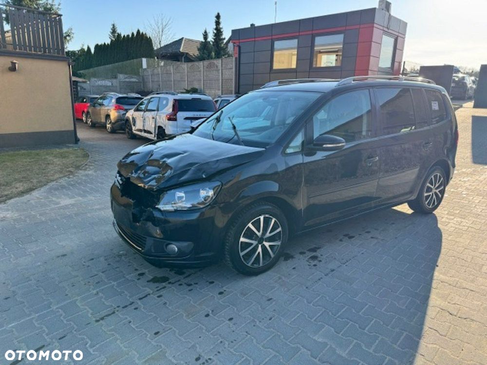 Volkswagen Touran 1.6 TDI DPF Comfortline - 3