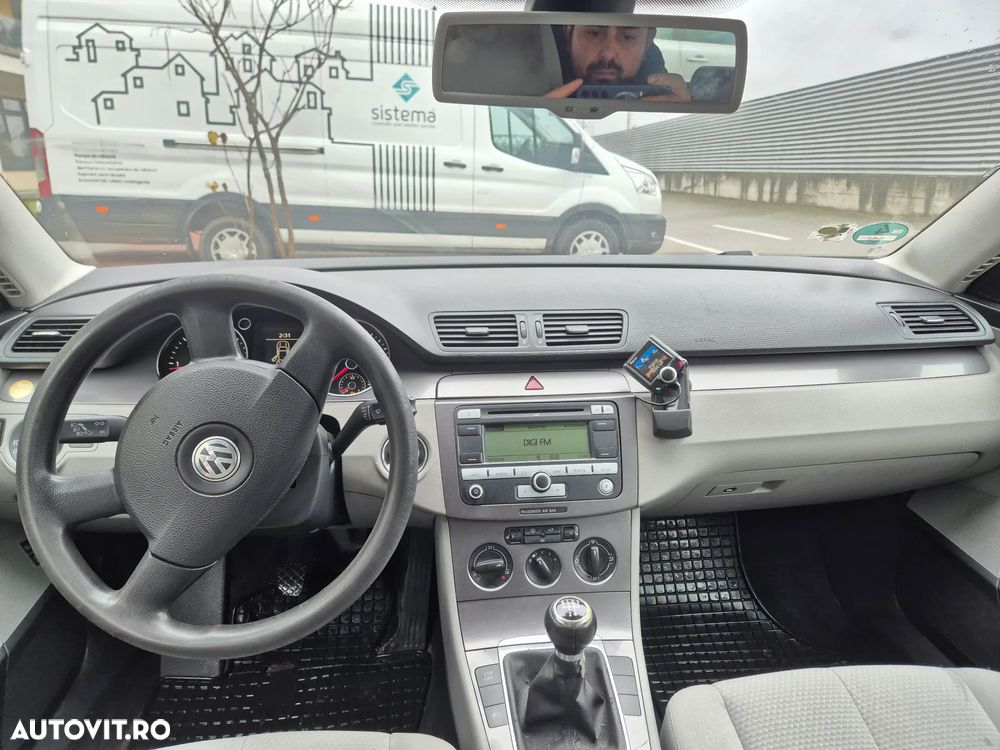 Volkswagen Passat 2.0 TDI Comfortline DPF - 4