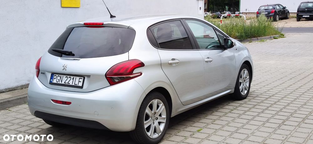 Peugeot 208 1.6 BlueHDi Active - 5