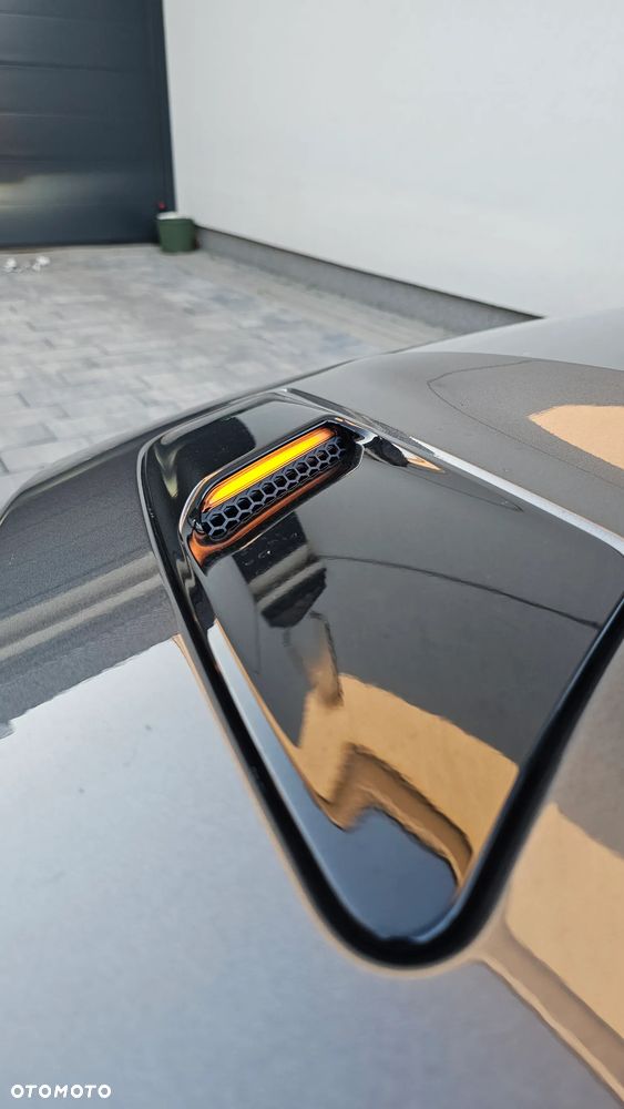 Ford Mustang 5.0 V8 GT - 10