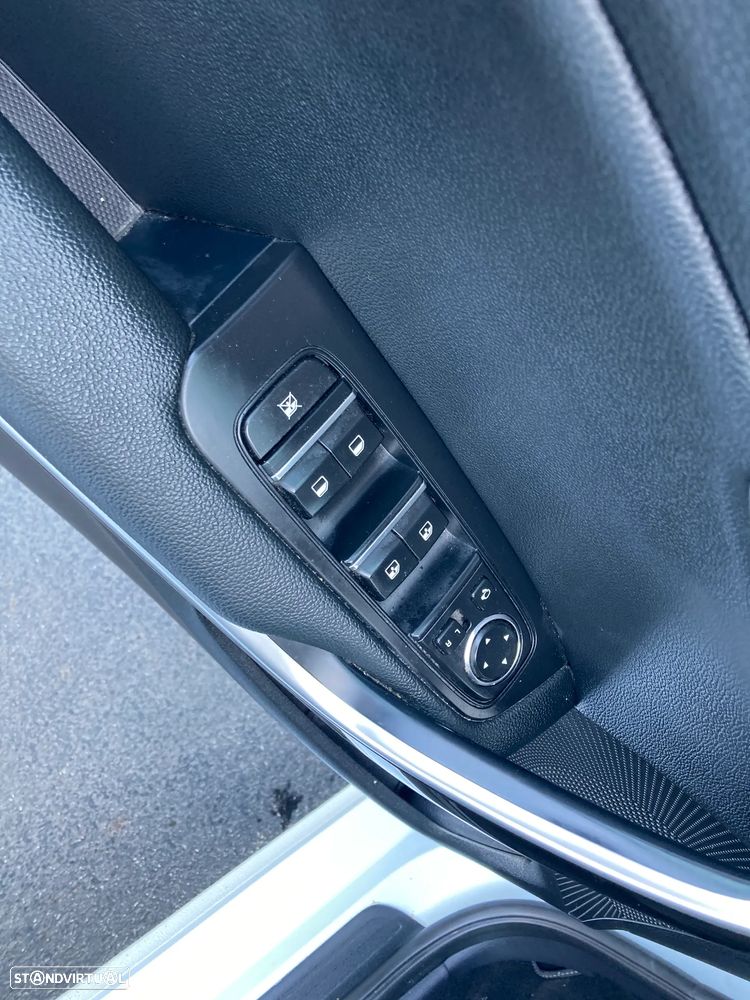 Kia Ceed 1.5 T-GDI DCT7 OPF (48V Mild Hybrid) Spirit - 32