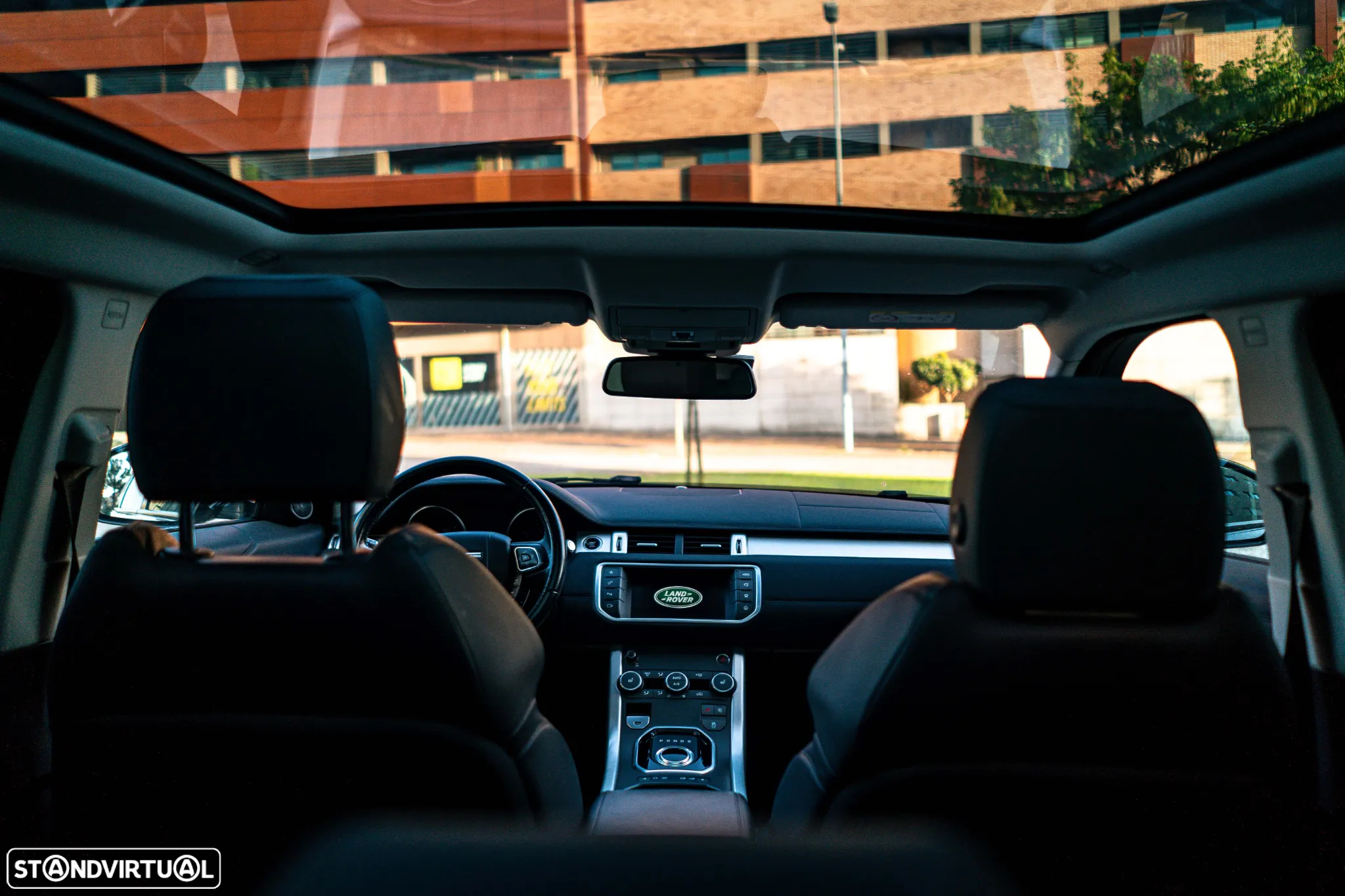 Land Rover Range Rover Evoque 2.0 TD4 SE Auto - 15