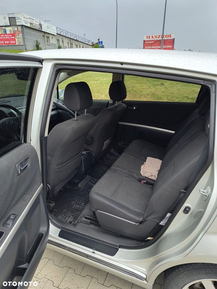 Toyota Corolla Verso 1.8 Prestige 7os - 6