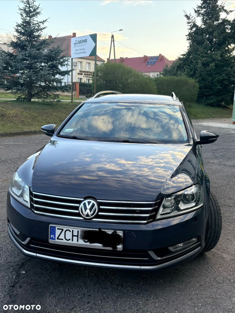 Volkswagen Passat 2.0 TDI DPF DSG Highline - 1