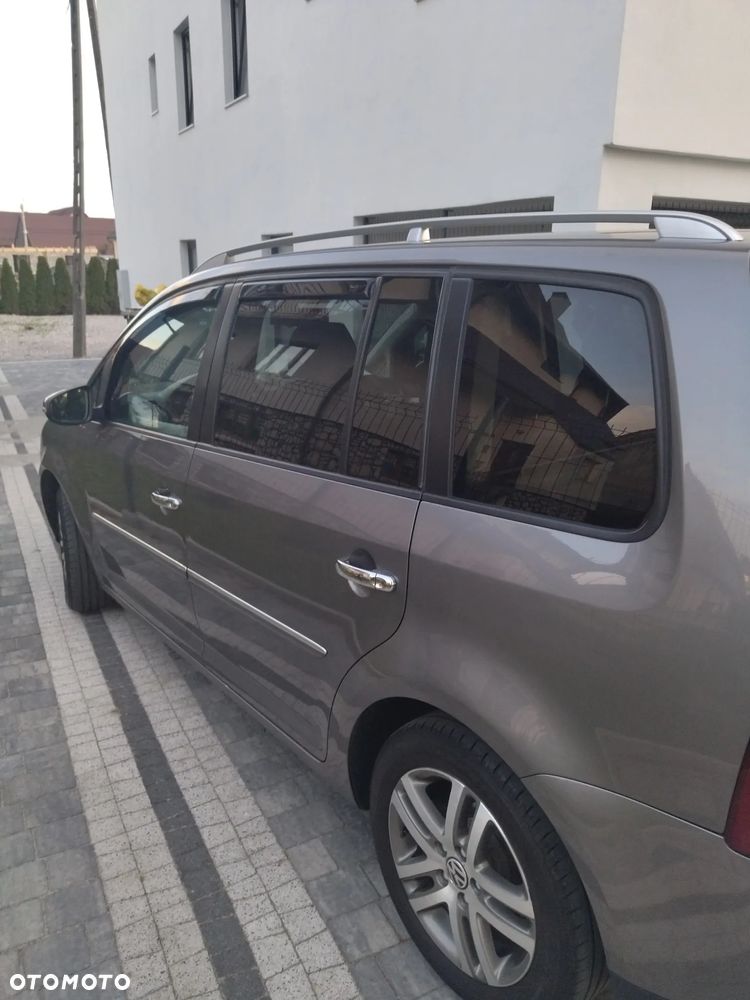 Volkswagen Touran 2.0 TDI DPF Comfortline Perfectline - 10