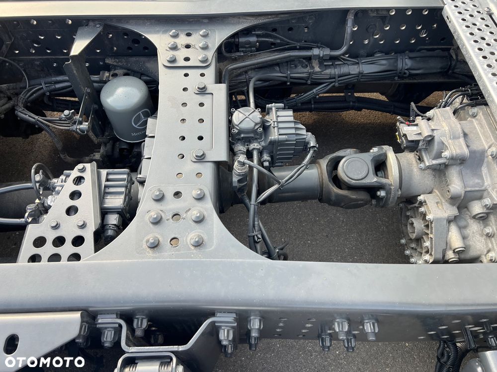 Mercedes-Benz ACTROS L MP5 bez retardera fabrycznie - 17