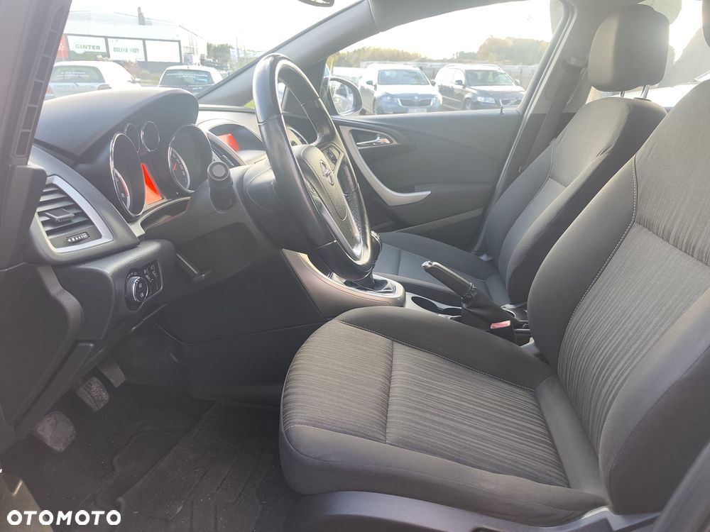 Opel Astra - 11