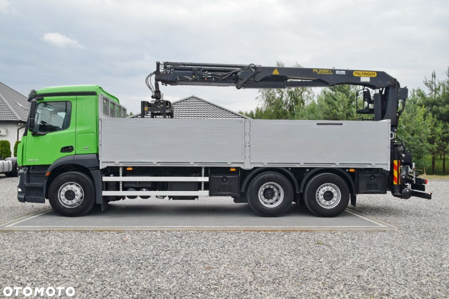 Mercedes-Benz Antos 2543 - 8
