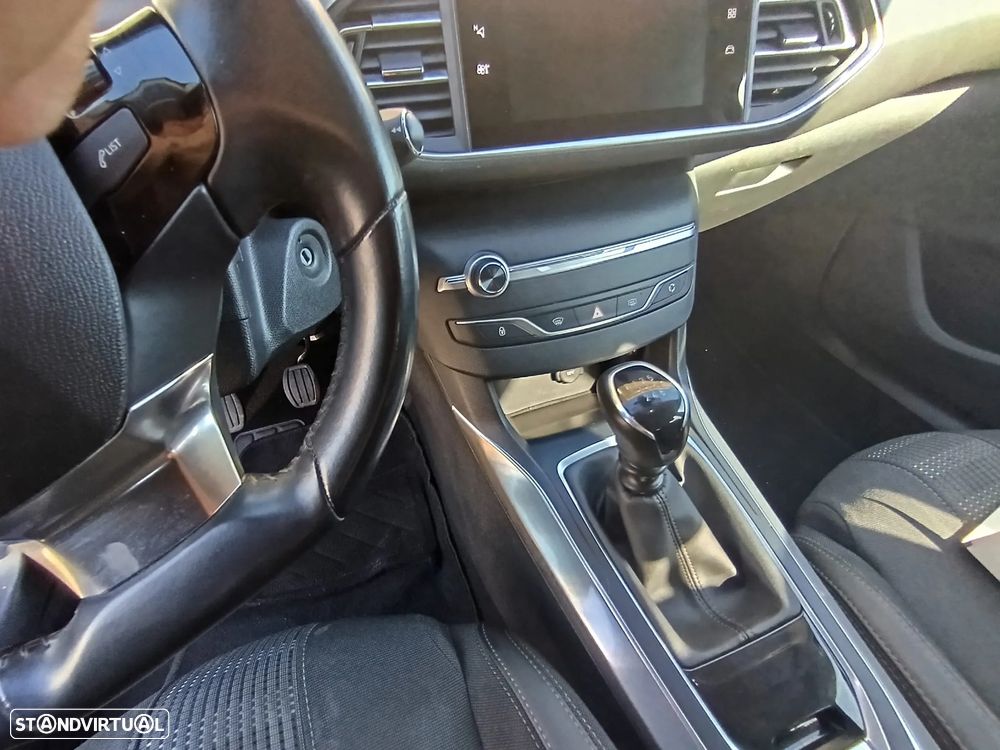 Peugeot 308 SW 1.5 BlueHDi Style - 13