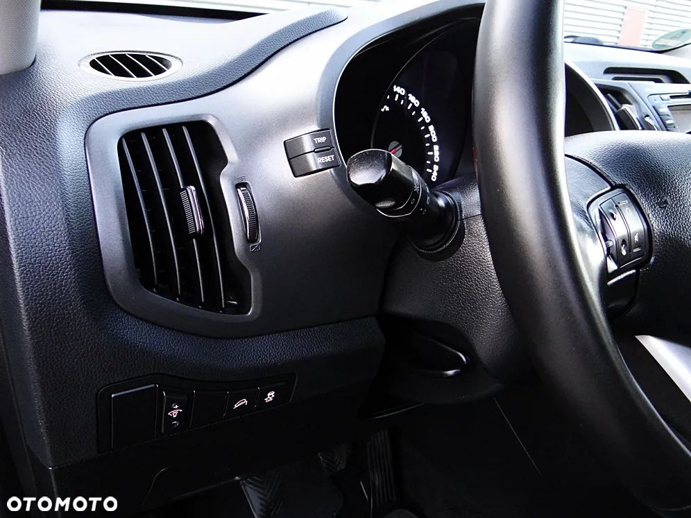 Kia Sportage 1.7 CRDI 2WD Spirit - 28