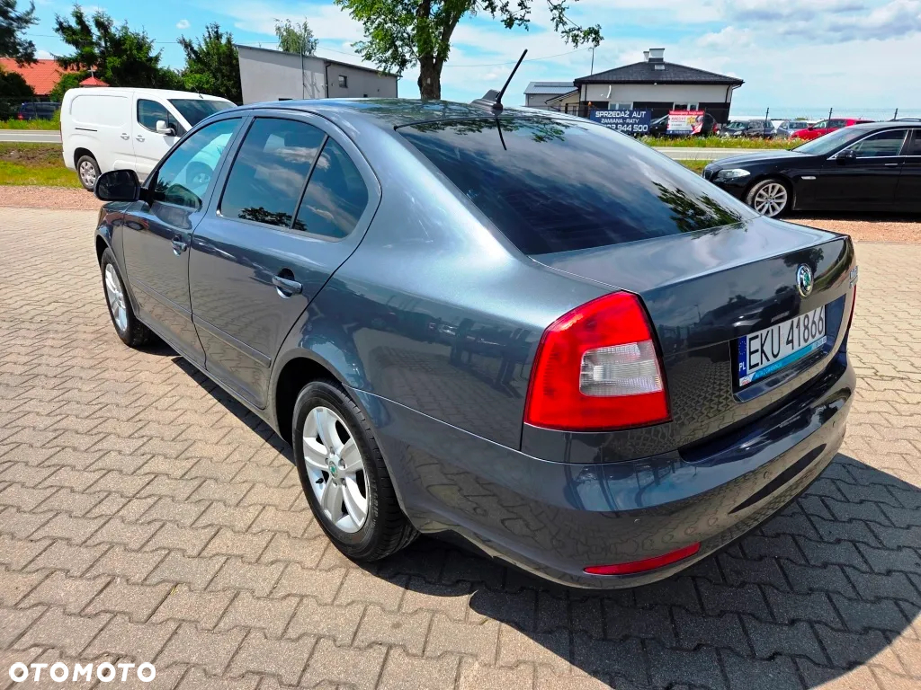 Skoda Octavia 1.6 TDI DPF Elegance Green tec - 13