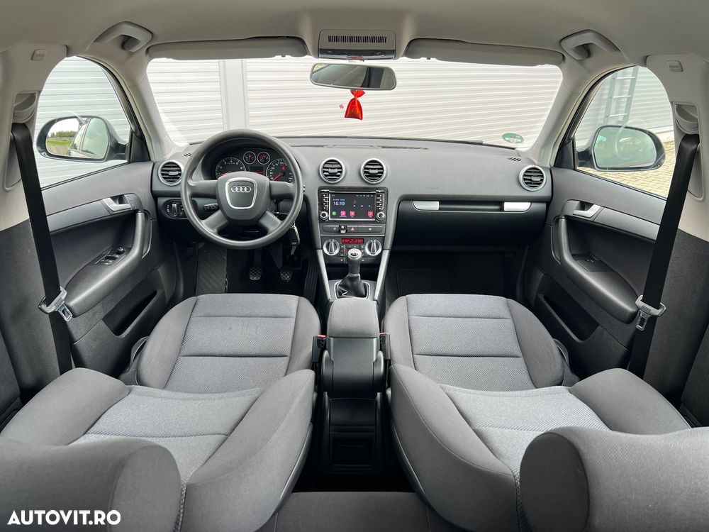 Audi A3 Sportback - 8