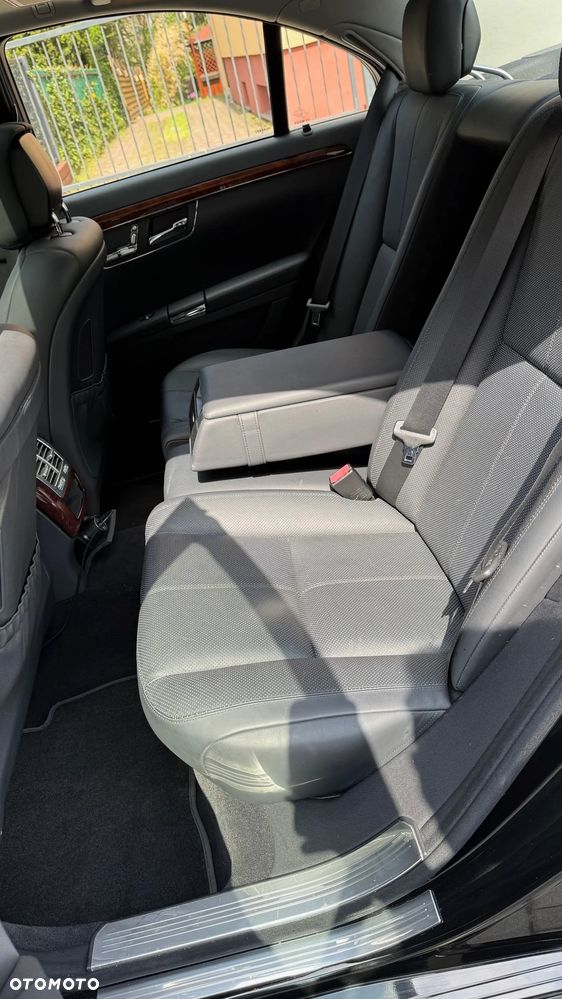 Mercedes-Benz Klasa S 500 4Matic 7G-TRONIC - 12