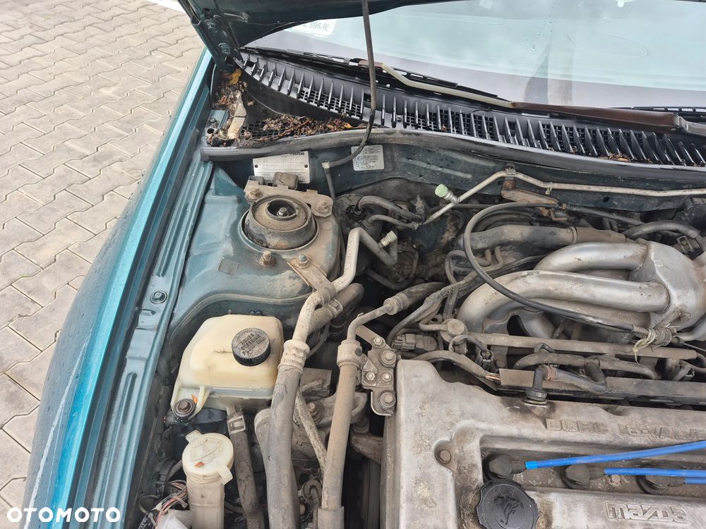 Mazda 323F 1.5 Exclusive - 14