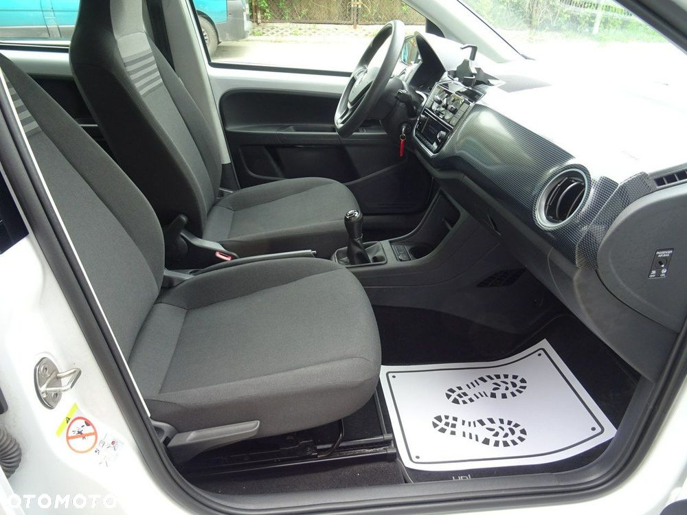 Volkswagen up! 1.0 move - 14