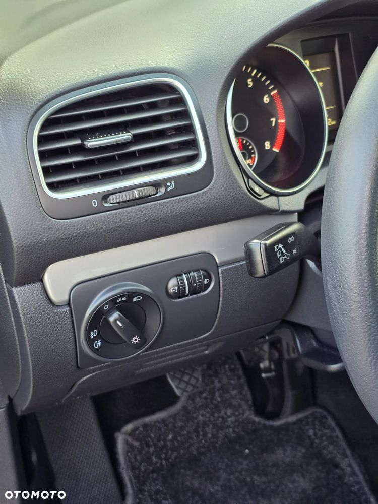 Volkswagen Golf 1.4 Style - 18
