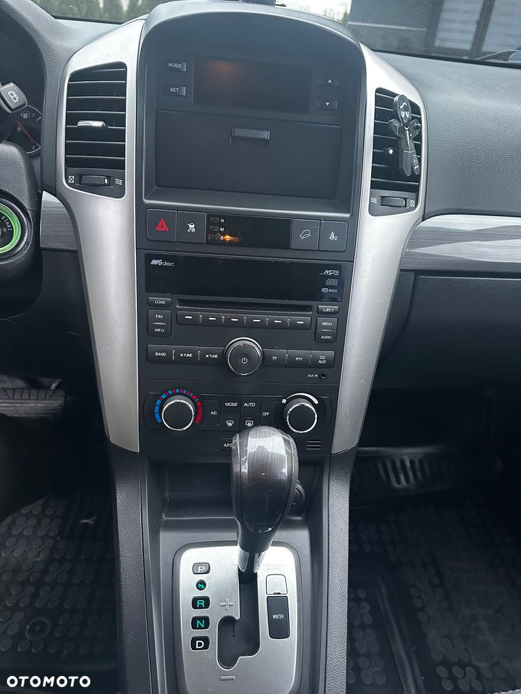 Chevrolet Captiva 2.0 4WD 7 Sitzer Automatik LT - 12