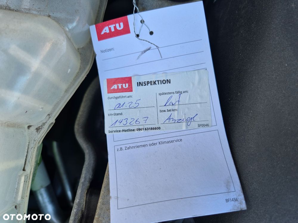 Volvo V40 Cross Country T3 Kinetic - 35