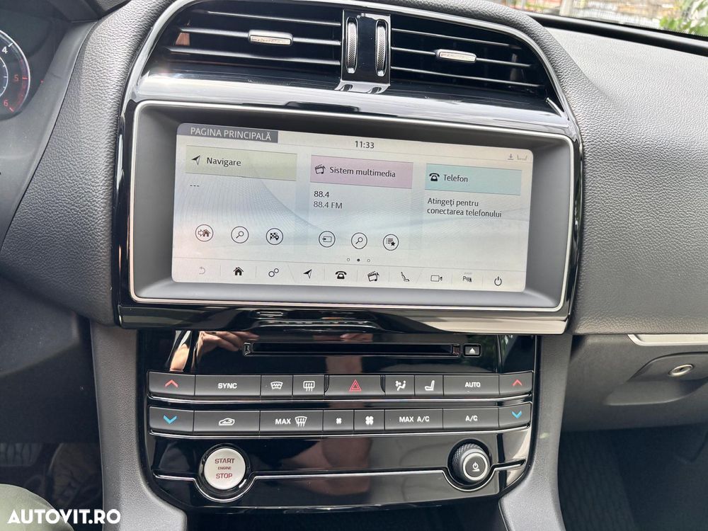 Jaguar F-Pace 25d AWD Prestige - 16