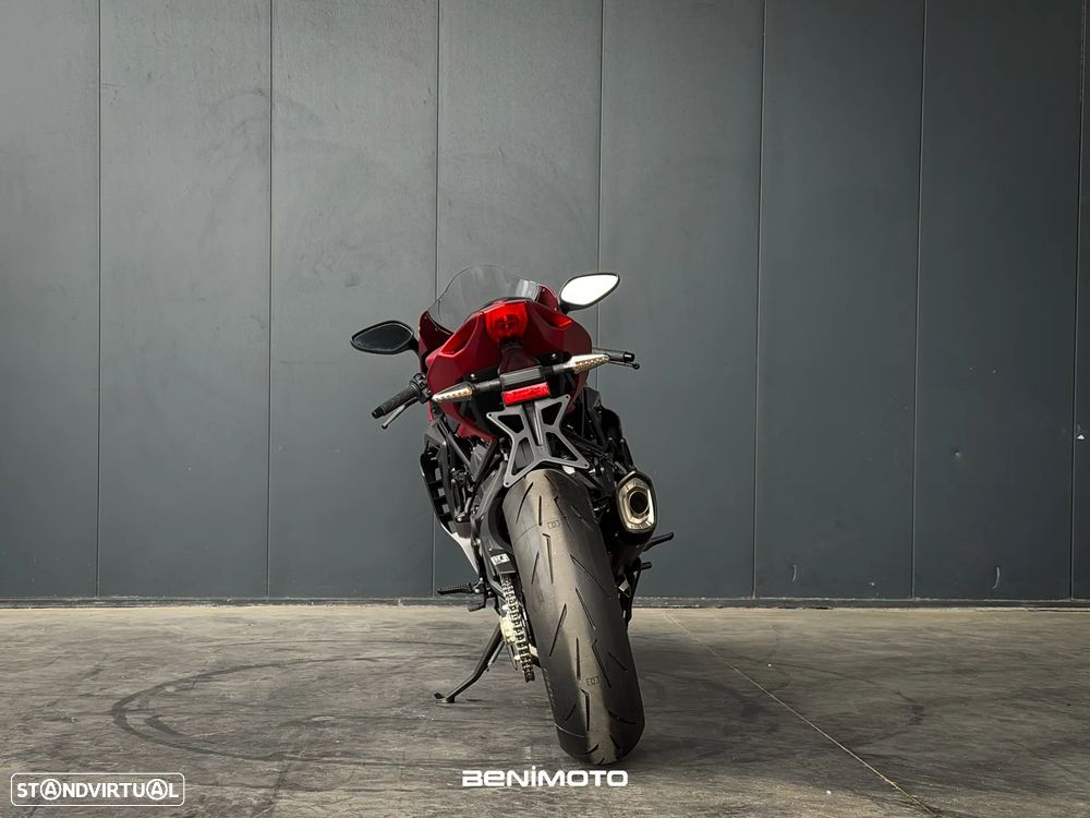 MV Agusta F3 RR - 6