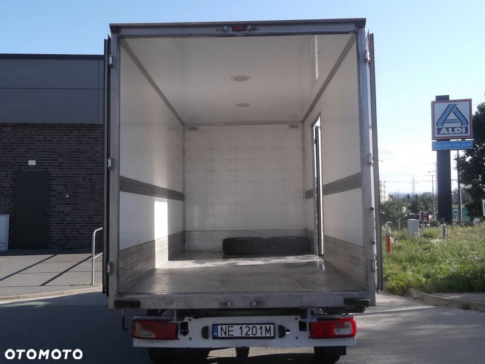 Volkswagen Ceafter Maxi - 13