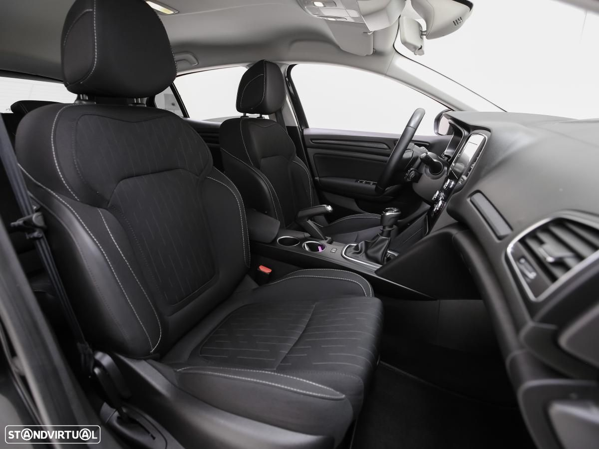 Renault Mégane 1.5 dCi Limited - 10