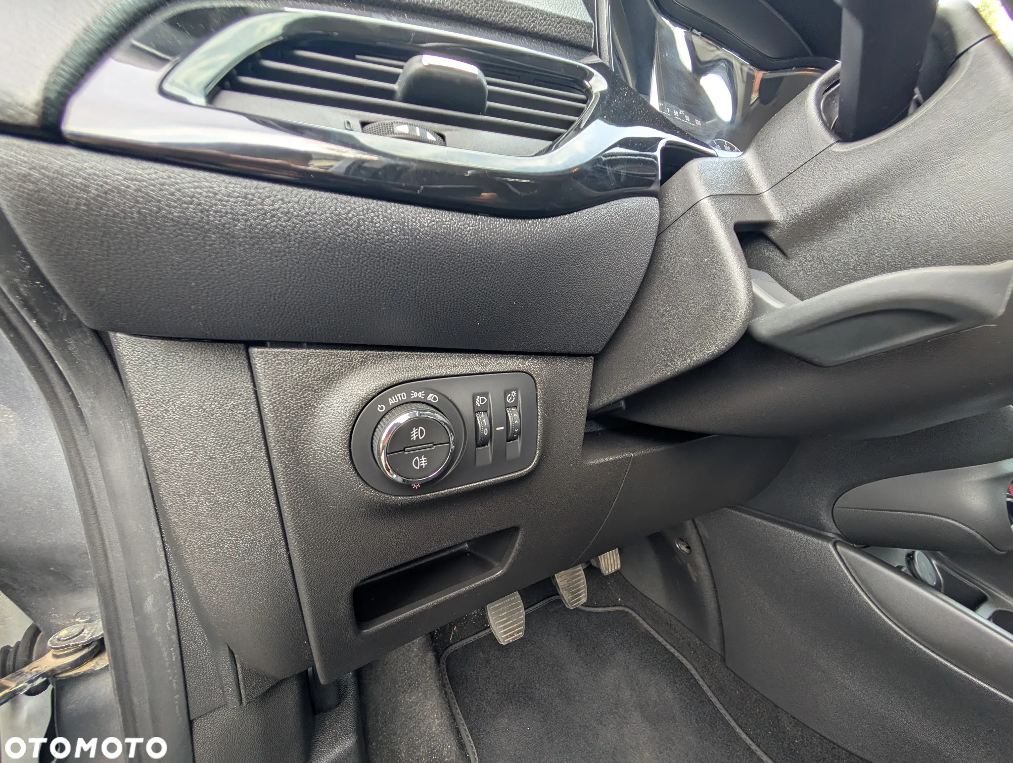 Opel Corsa 1.4 Edition - 24