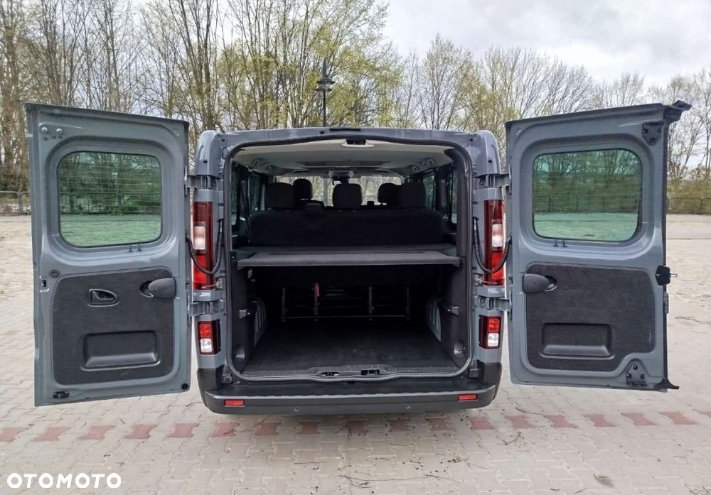 Renault Trafic - 28