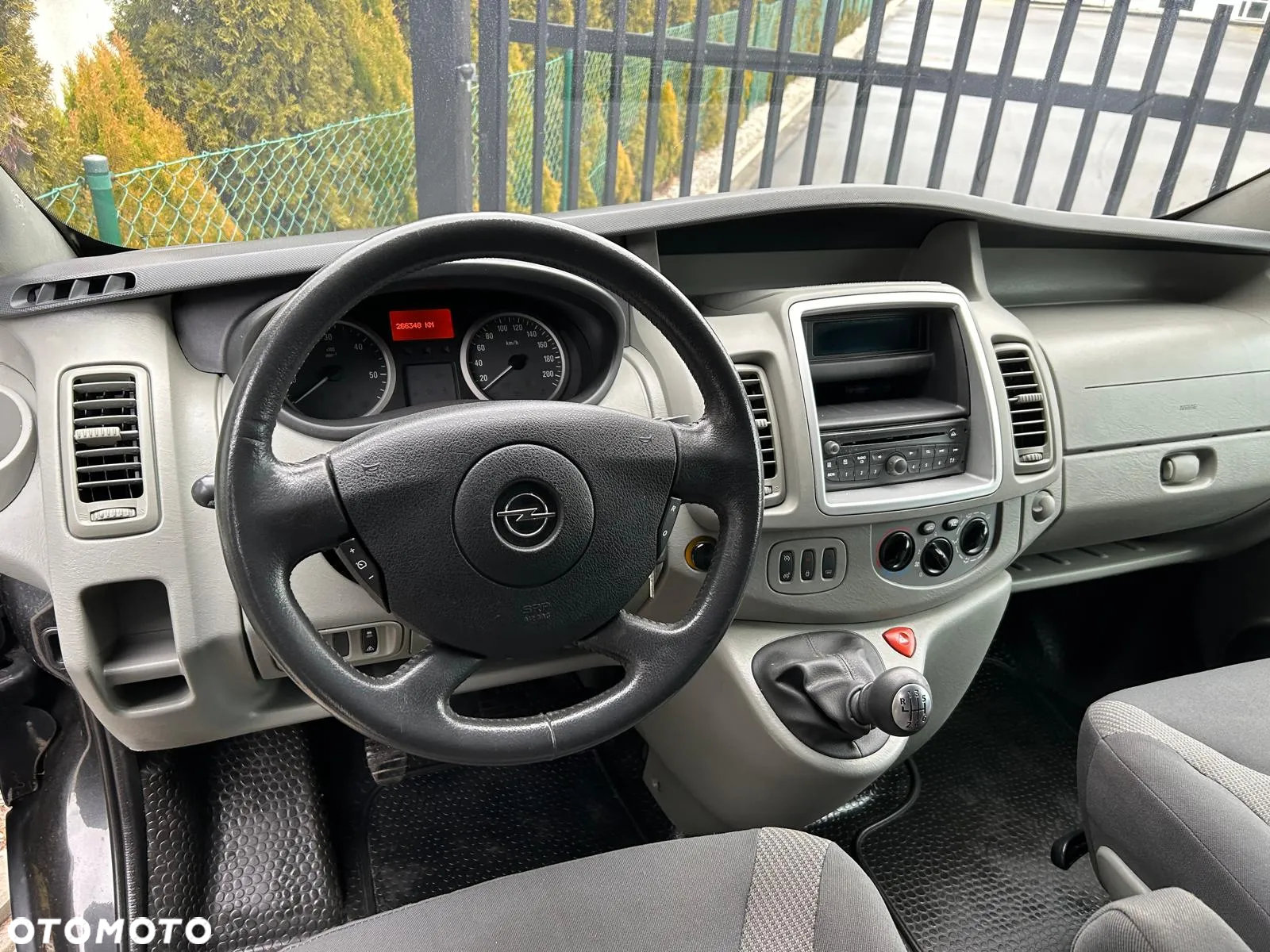 Opel Vivaro 2.5 CDTI L2H1 Life - 22