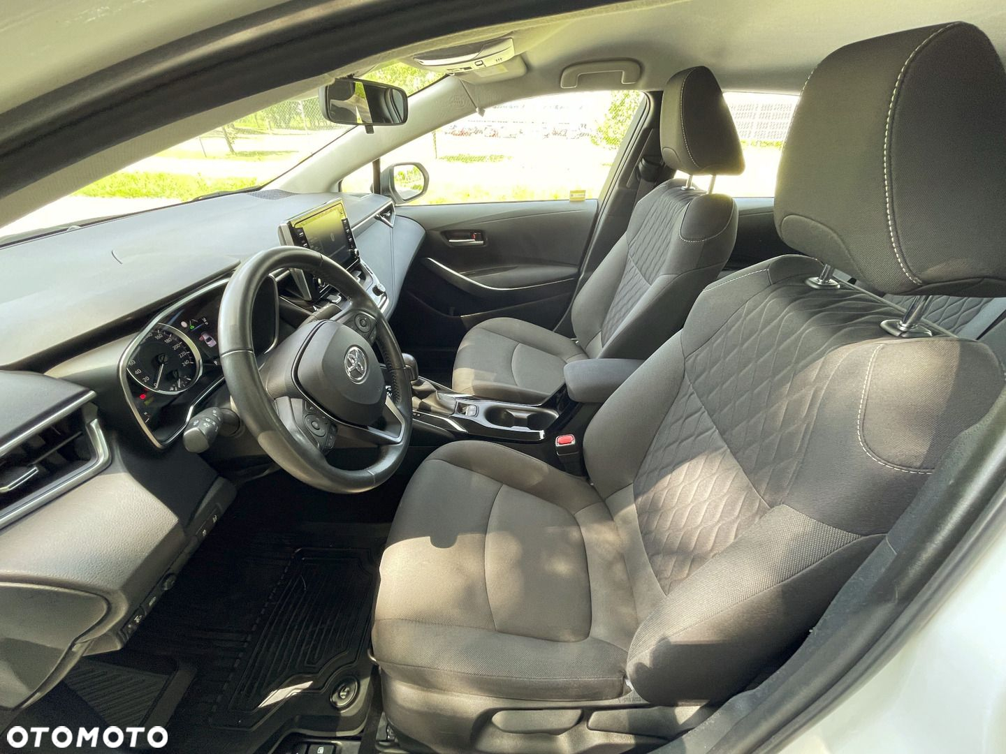 Toyota Corolla - 9