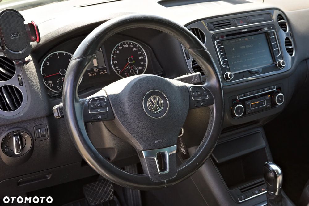 Volkswagen Tiguan 2.0 TDI 4Mot Perfectline R-Style DSG - 16