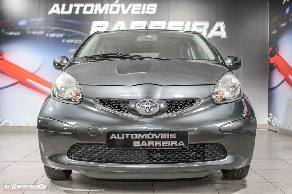 Toyota Aygo 1.0 + AC - 12