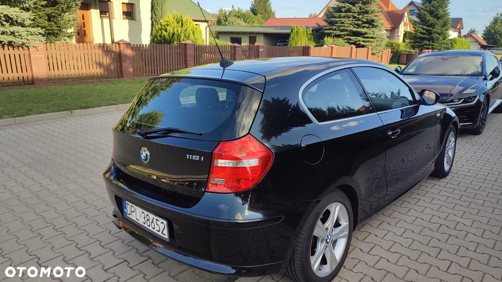 BMW Seria 1 116i Edition Sport - 2