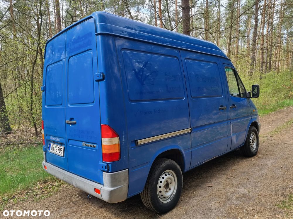 Mercedes-Benz Sprinter - 3