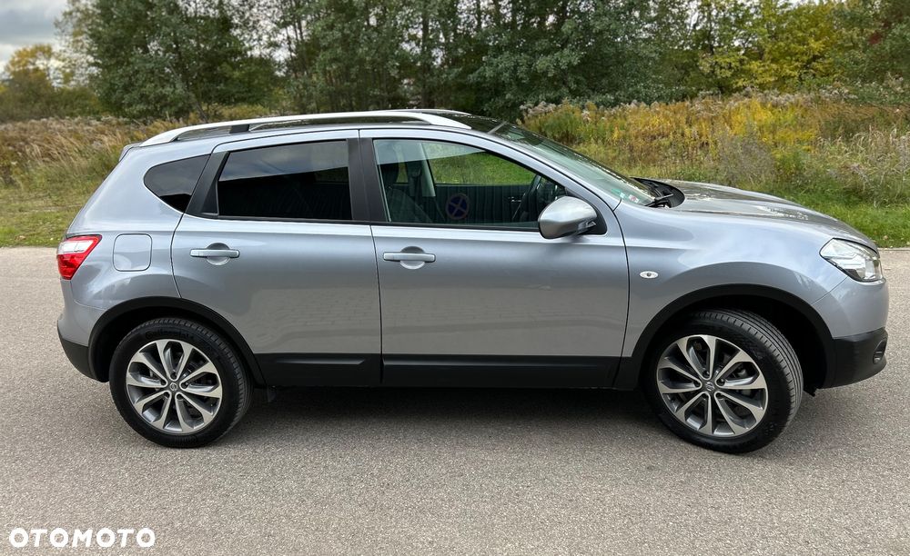 Nissan Qashqai 2.0 lounge - 10