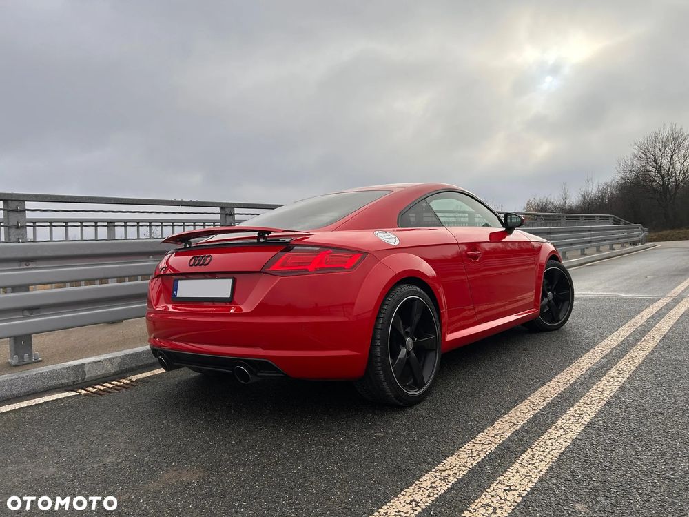 Audi TT Coupé - 8