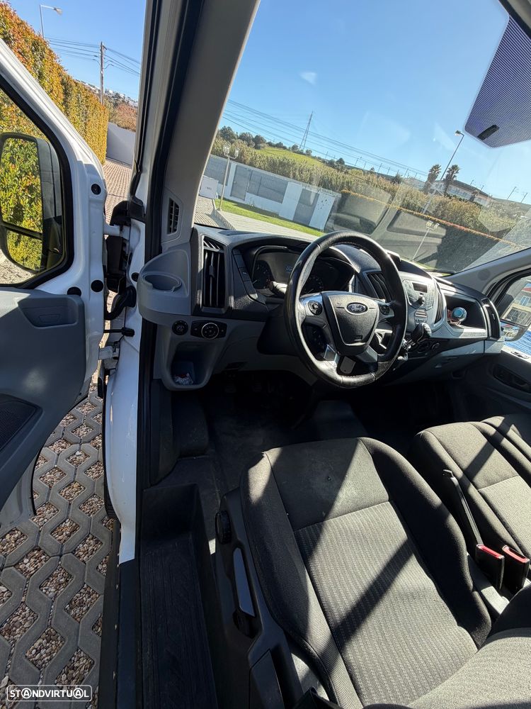 Ford Transit - 9