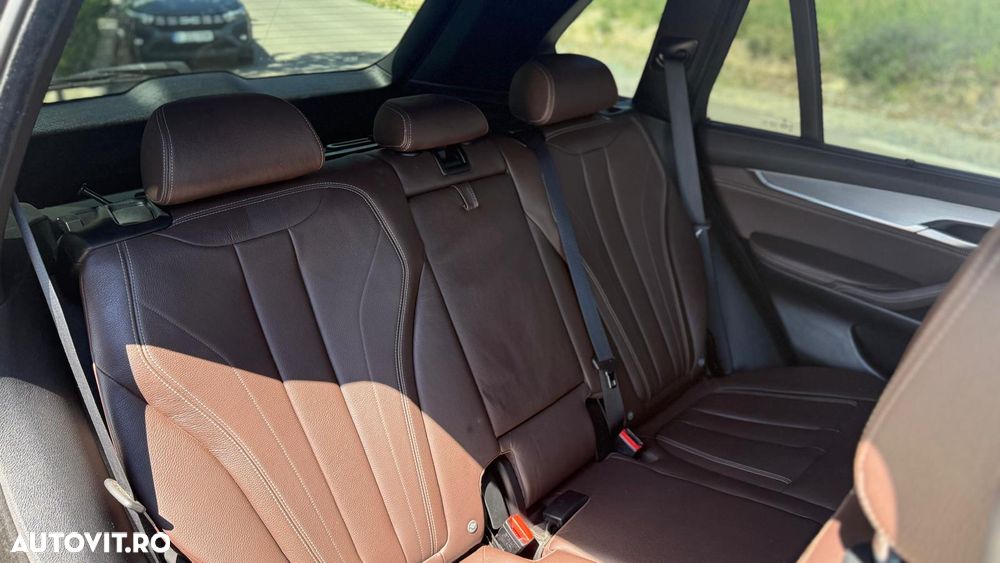 BMW X5 xDrive40d - 17