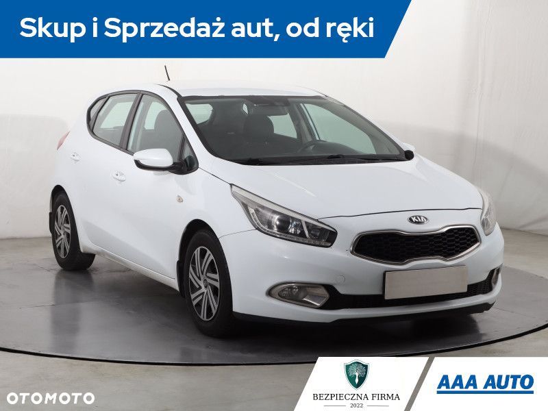 Kia Ceed - 3